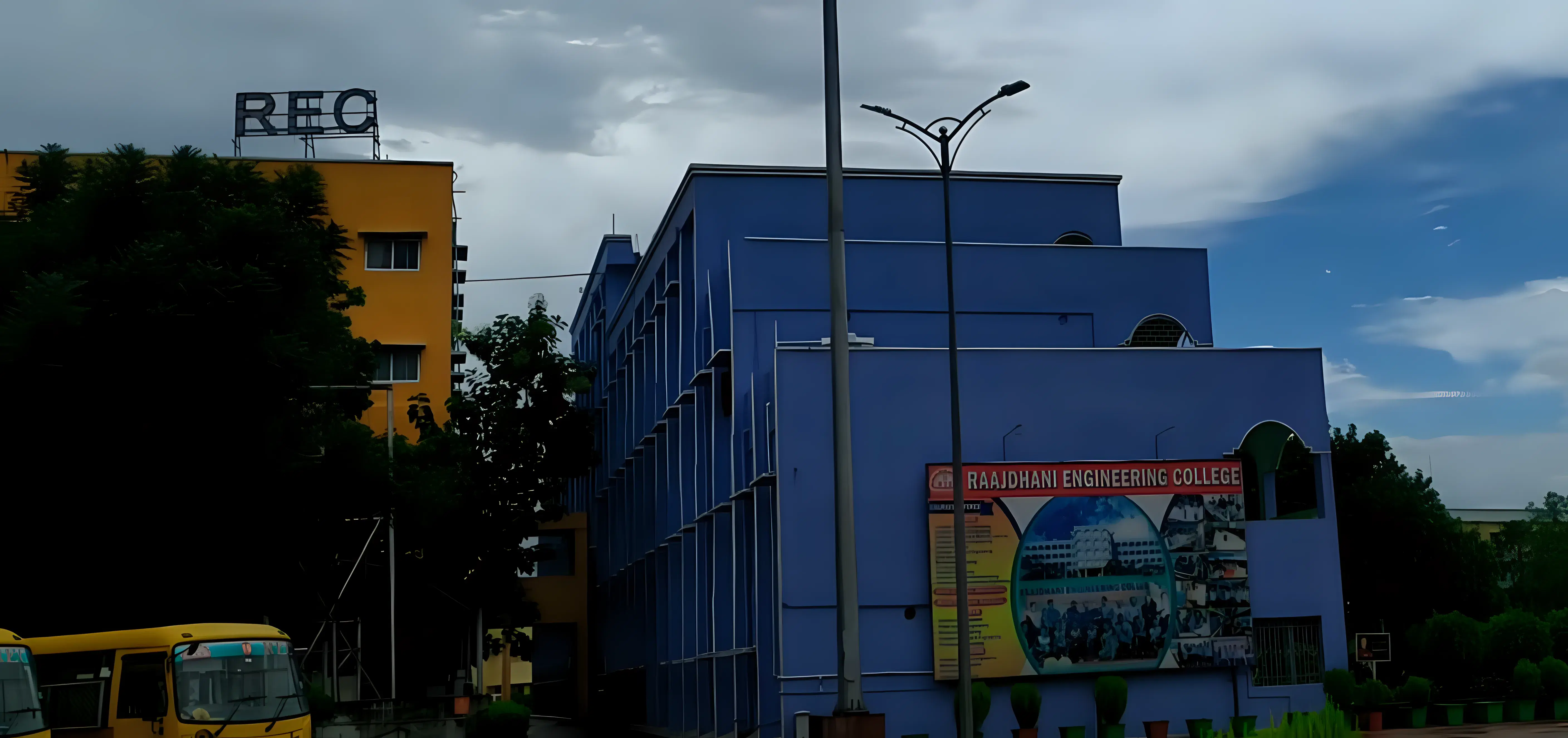 Raajdhani Engineering College Bhubaneswar campus photo 4